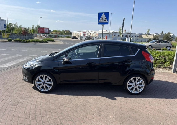 Ford Fiesta cena 27500 przebieg: 169000, rok produkcji 2015 z Poniec małe 172